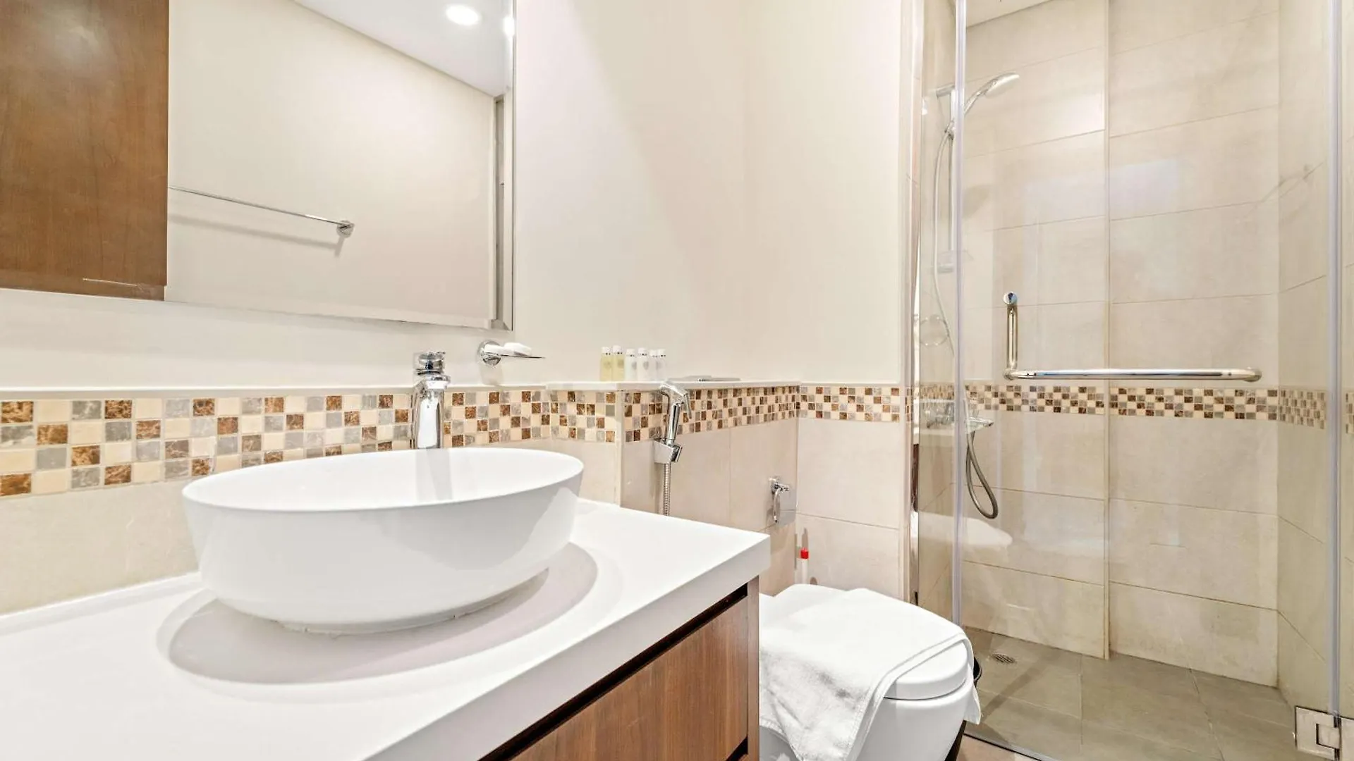 Silkhaus Stylish 1Bdr In Vera Tower Nearby Canal Dubai Apartment